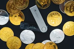 В МВД нашли способ борьбы с недобросовестными владельцами криптокошельков: Полиция и спецслужбы: Силовые структуры: Lenta.ru0