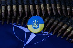 В НАТО объяснили невозможность отозваться на просьбы Зеленского о помощи: Политика: Мир: Lenta.ru0