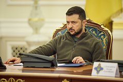 В НАТО объяснили невозможность ответить на просьбы Зеленского о помощи: Политика: Мир: Lenta.ru0