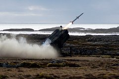 В России оценили возможность украинских ЗРК NASAMS противостоять «Калибрам»: Оружие: Наука и техника: Lenta.ru0