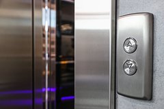 В России предложили вернуть «лифтнадзор»: Город: Среда обитания: Lenta.ru0