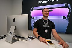 В России стали продавать поддельные чеки на iPhone 14: Бизнес: Экономика: Lenta.ru0