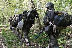В России задумали создать православную ЧВК: Общество: Россия: Lenta.ru0