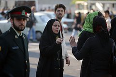 В США назвали позитивным сигналом упразднение полиции нравов в Иране: Политика: Мир: Lenta.ru0