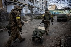 В США назвали препятствие для наращивания поставок оружия Украине: Политика: Мир: Lenta.ru0