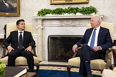 В США призвали Байдена разрешить Украине наносить удары по России: Политика: Мир: Lenta.ru0