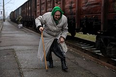 В трех регионах Украины оказалась частично обесточена железная дорога: Украина: Бывший СССР: Lenta.ru0