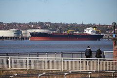 Великобритания запретит оказывать услуги по перевозке российской нефти: Госэкономика: Экономика: Lenta.ru0