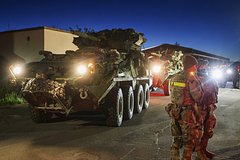 Венгрия заявила о полной готовности боевой группы НАТО: Политика: Мир: Lenta.ru0