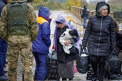 Власти Херсонской области ответили на вопрос о принудительной эвакуации: Общество: Россия: Lenta.ru0