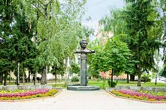 Власти украинского города не поддержали демонтаж памятника Пушкину: Украина: Бывший СССР: Lenta.ru0