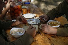 Военные повара рассказали о питании военнослужащих в зоне проведения СВО: Общество: Россия: Lenta.ru0