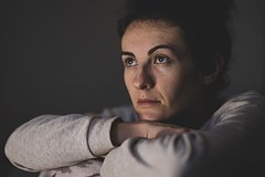 Врач назвала синяки под глазами симптомом множества болезней: Уход за собой: Забота о себе: Lenta.ru0