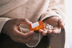 Врач предупредил об опасности повышения иммунитета: ТВ и радио: Интернет и СМИ: Lenta.ru0