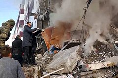 Выросло число погибших при взрыве газа в жилом доме на Сахалине: Происшествия: Россия: Lenta.ru0