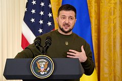 Зеленский понадеялся на двухпартийную поддержку США: Украина: Бывший СССР: Lenta.ru0