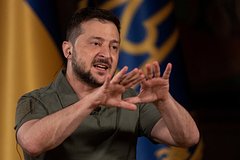 Зеленский призвал НАТО превентивно ударить по России: Украина: Бывший СССР: Lenta.ru0