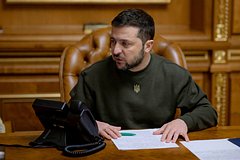 Зеленский рассмотрит петицию о ветировании закона о наказании военнослужащих: Украина: Бывший СССР: Lenta.ru0