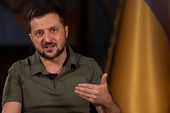 Зеленский заявил о 10 миллионах оставшихся без электричества украинцах: Украина: Бывший СССР: Lenta.ru0