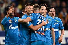 «Зенит» наказали за нарушение регламента РПЛ: Футбол: Спорт: Lenta.ru0