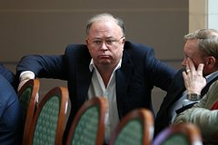 Журналист Караулов сообщил об обыске в его доме: Пресса: Интернет и СМИ: Lenta.ru0